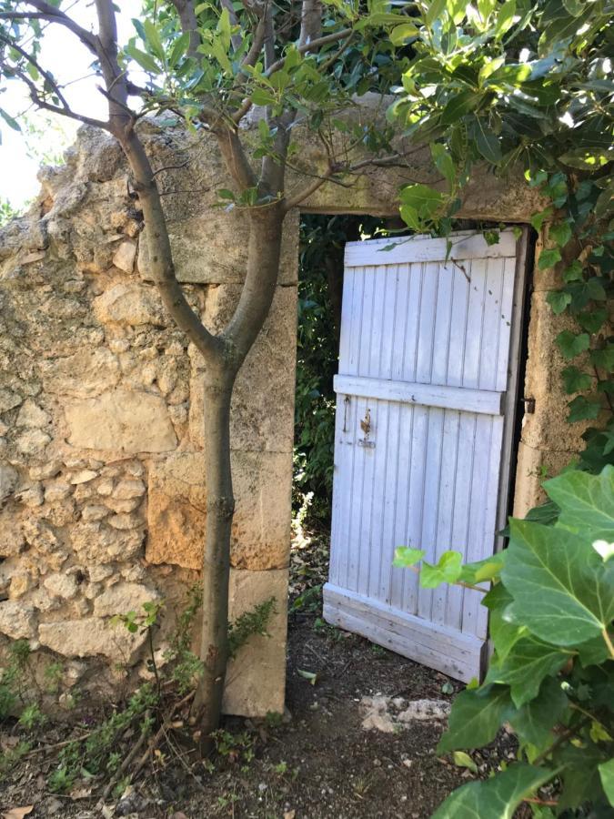 Hotel La Closerie Villeneuve-lès-Béziers Exterior foto