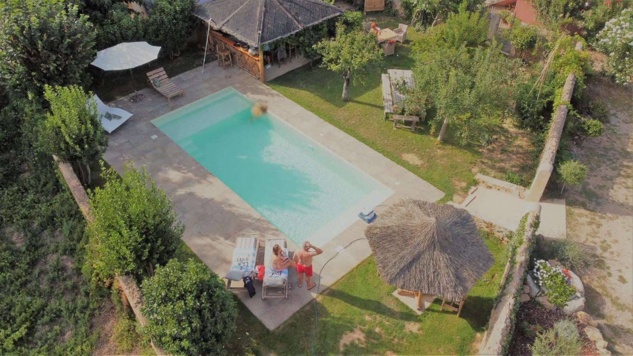 Hotel La Closerie Villeneuve-lès-Béziers Exterior foto